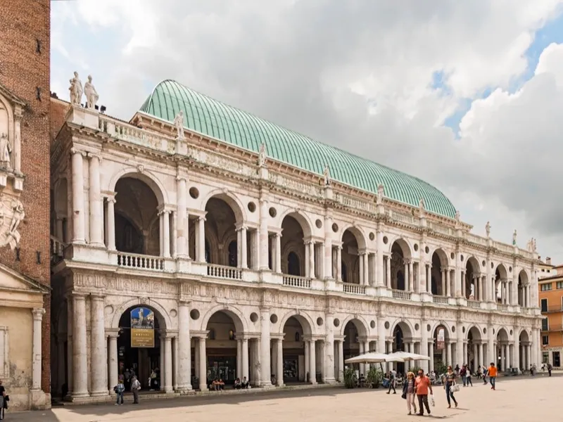 Basilica Palladiana e Piazza dei Signori a Vicenza